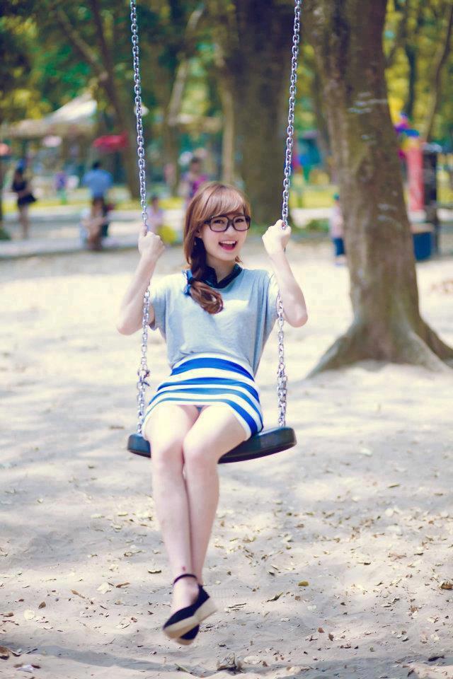 闪耀的她免费看